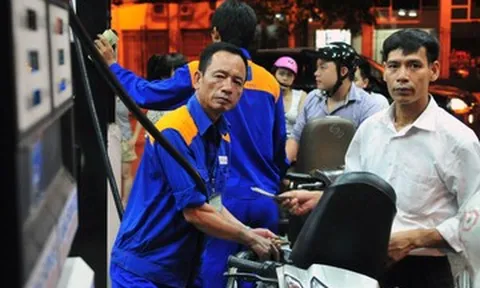 Giá xăng dầu hôm nay 1/9: Thế giới tăng mạnh, trong nước chờ điều chỉnh