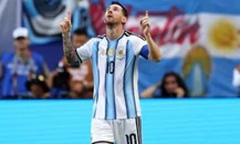 Messi chia tay tuyển Argentina sau 20 năm gắn bó
