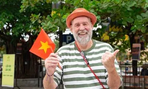 Du lịch Ninh Bình bùng nổ, mỗi ngày nghỉ lễ thu 200 tỉ đồng