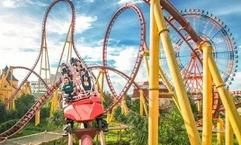 Ông Phạm Nhật Vượng sắp xây 2 VinWonders rộng gấp 4 lần Disneyland Park tại Paris, nhưng chưa phải trả tiền đầu tư ngay