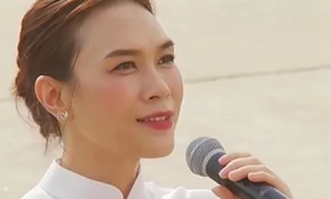 Một tà áo dài trắng cùng "Tổ quốc trong tim", Mỹ Tâm có luôn khoảnh khắc để đời ngày 2/9