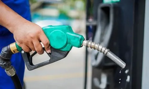Giá xăng dầu hôm nay 3/9: Thế giới ít biến động, trong nước chiều nay điều chỉnh