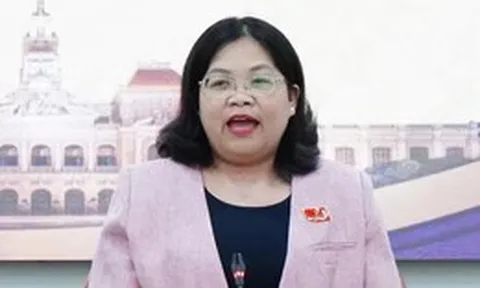 TP.HCM phân cấp mạnh hơn cho xã phường quản lý tuyến đường, tuyển giáo viên...