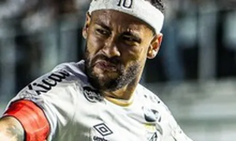 Neymar lại bị đau, rời sân trong nước mắt rồi nổi cáu vì mặt cỏ SVĐ: "Làm ăn kiểu gì vậy?"