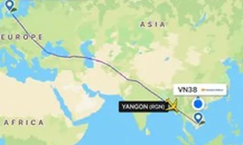 Sản phụ sinh con trên chuyến bay từ Copenhagen về TP.HCM, máy bay hạ cánh xuống Myanmar