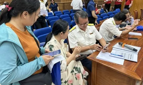 Một ngày 4 nghị định, 5 thông tư thuế ban hành: Hộ kinh doanh 'mở mắt ra đã thấy thay đổi'