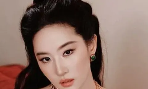 Hồ Ngọc Hà xuất hiện bên Lưu Diệc Phi