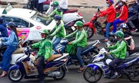 Tài xế Grab kêu gọi tắt app 2 ngày: 'Chạy cuốc xe 18,5km chỉ nhận được 46.900 đồng'