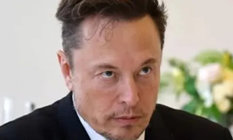 Elon Musk nổi giận