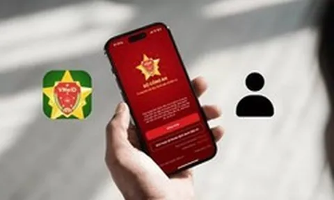 Công an khuyến cáo người dân lập tức kiểm tra thông tin này trên VNeID kẻo bị tự động khoá tài khoản