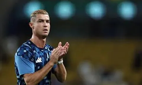 Ronaldo đòi cấm vĩnh viễn CĐV xúc phạm Diogo Jota