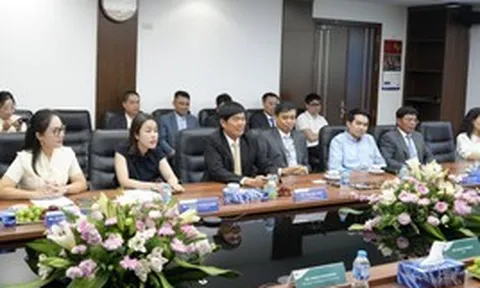 Chủ tịch Trần Đình Long đích thân đón tiếp đoàn Tập đoàn sản xuất quặng lớn nhất thế giới, ký kết thoả thuận sâu