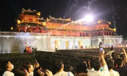Huế tính phương án làm thêm phố đêm Đông Ba - Bạch Đằng