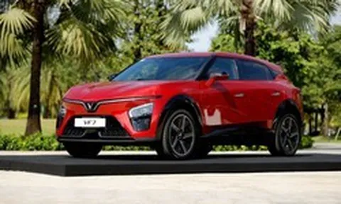 Giá xe VinFast VF 7 mới nhất tháng 9/2026
