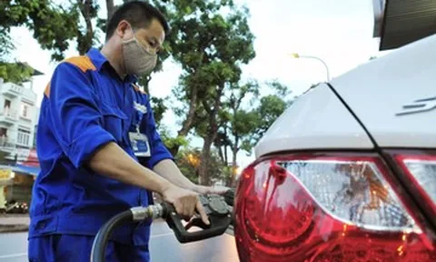 8 tháng chi 14,54 tỷ USD nhập khẩu xăng dầu, gần bằng cả năm 2025