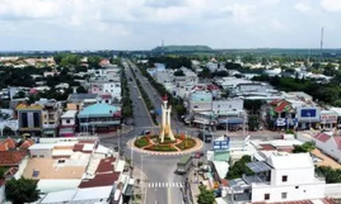 Ông Trần Quí Thanh sẽ làm việc với chính quyền vào ngày mai, bàn về đầu tư một dự án khu công nghiệp?