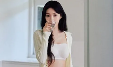 Nữ ca sĩ nổi tiếng vừa phải đi cấp cứu gấp