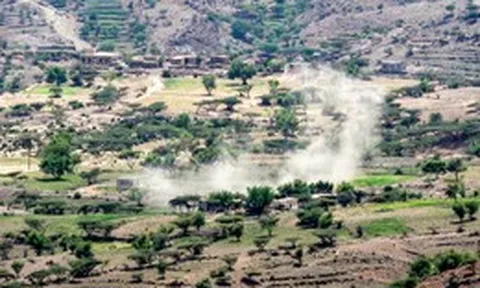 Houthi cáo buộc Saudi Arabia không kích 26 lần trong 24 giờ; Riyadh phát cảnh báo trên không