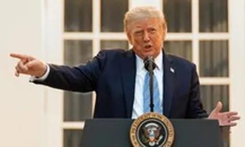 Ông Trump cấm Đài CNN vào Nhà Trắng đưa tin