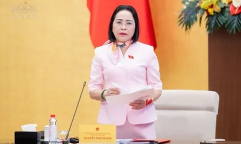 Làm rõ việc thực hiện chính sách tiền lương, phụ cấp và thu hút nhà giáo