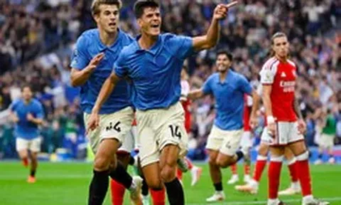 Arsenal thua sốc Brighton ở vòng 5 Premier League
