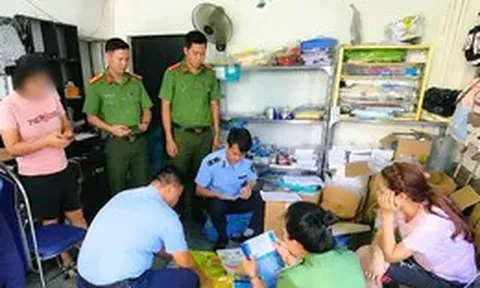 Phát hiện tiệm photocopy in sách giáo khoa từ lớp 1-12 bán cho phụ huynh