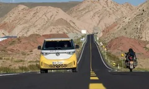 Xe điện nào chạy gần 100.000km hơn 1 năm mà pin như nguyên, không sự cố?