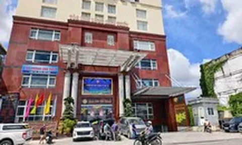 Đoàn xổ số Cần Thơ, Sóc Trăng tham quan những địa điểm nổi tiếng nào ở Châu Âu, Nhật Bản, Dubai?