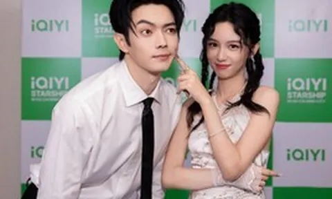 Hứa Khải thích món thịt nướng cuốn rau của Việt Nam, Châu Dã nói cảm ơn bằng tiếng Việt