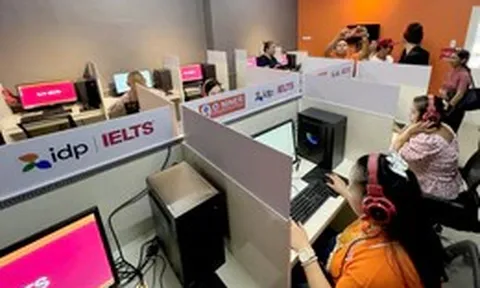 Blackstone ra giá gần 500 triệu USD mua IDP, công ty đồng sở hữu IELTS từ chối