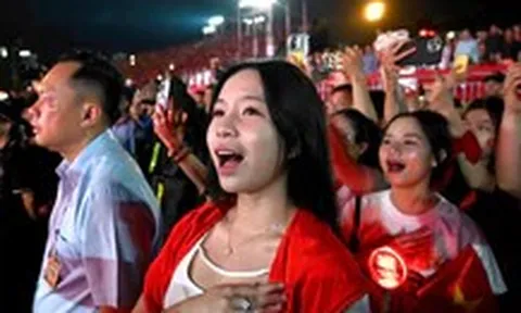 Đề xuất 7 nhóm hành vi nghiêm cấm sử dụng Quốc ca: Không làm nhạc nền tại nơi kinh doanh giải trí