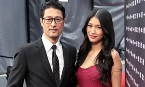 Con gái út Johnny Trí Nguyễn: Xinh đẹp, kín tiếng và tự lập