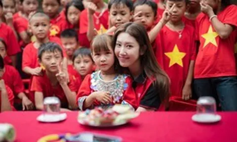 Làm 3 điều chưa từng làm ở Điện Biên, Thúy Ngân có mùa Trung thu đáng nhớ