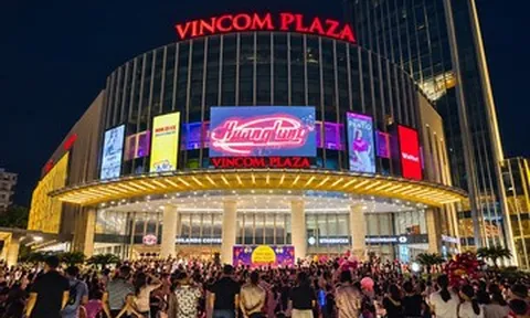 Vincom Moonifest - Trải nghiệm Trung thu rực rỡ sắc màu