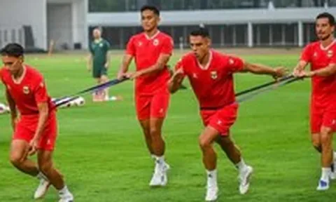 Indonesia - Singapore (hiệp 1) 1-0: Oratmangoen mở tỉ số