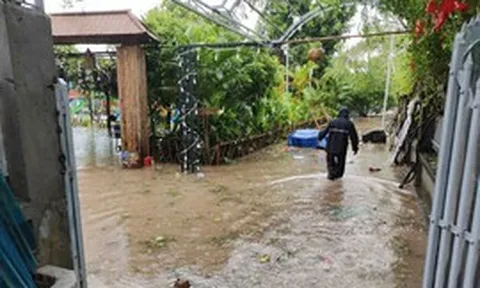 Cảnh báo các bệnh truyền nhiễm sau mưa lớn, ngập úng liên tục nhiều nơi