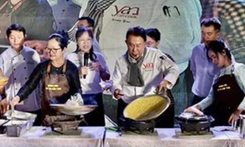 Đầu bếp Yan Can Cook tham gia biểu diễn nấu ăn tại Cần Thơ
