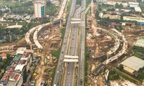 Nút giao nhiều tầng dần thành hình ở phía Tây Hà Nội