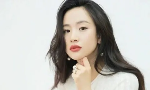 "Vì một quả táo", nữ diễn viên xinh đẹp suýt mất sự nghiệp