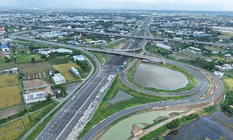Hàng triệu người dân phía Nam rút ngắn thời gian đi lại ra sao khi có cao tốc Bến Lức - Long Thành?