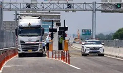 Muốn 'kéo' xe trở lại cao tốc: Giảm phí thôi chưa đủ