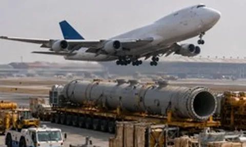Phát hiện một máy bay Boeing 747 khởi hành từ láng giềng Việt Nam: Chở 90 tấn thiết bị tới Saudi Arabia, thực hiện một nhiệm vụ quan trọng