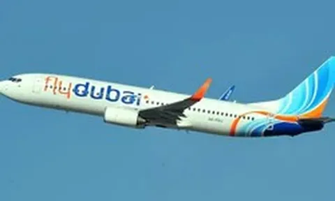 Bí ẩn về người đã hạ cánh máy bay Flydubai sau khi cơ trưởng bị đâm