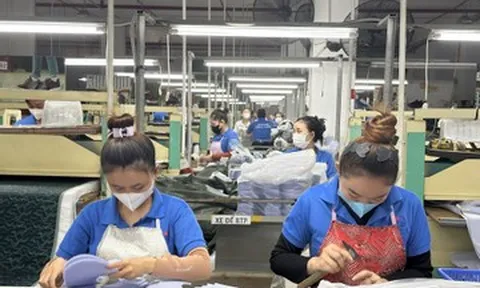 Đơn hàng lớn thưa dần, doanh nghiệp xoay xở mùa cuối năm