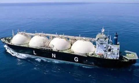 Tin vui bất ngờ từ Eo biển Hormuz báo về