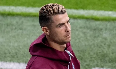 LĐBĐ Bồ Đào Nha muốn tránh viễn cảnh đau lòng, 'xuống nước' mong Ronaldo trở lại