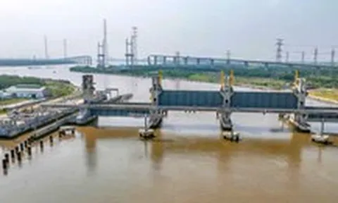 TP.HCM dự kiến vận hành dự án ngăn triều 10.000 tỉ trong tháng 11