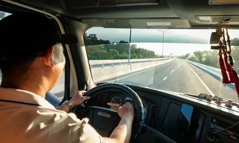 Cao tốc Bến Lức - Long Thành tiết kiệm tiền tỉ cho Đồng bằng sông Cửu Long