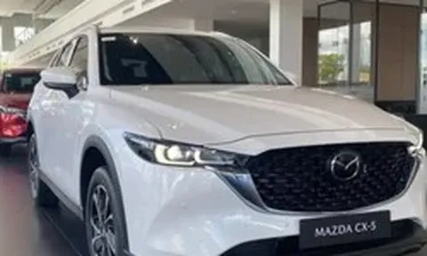 Giá Mazda CX-5 tiếp tục dò đáy tại đại lý