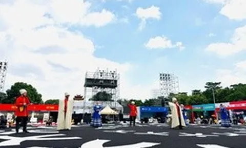 Lễ hội Văn hóa Thế giới tại Hà Nội: Một bức tranh văn hóa đa sắc màu